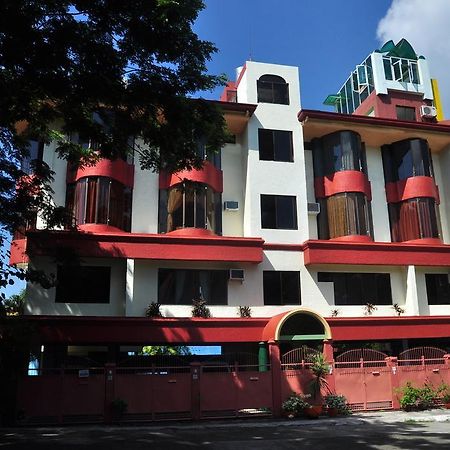 Hotel White Mansion Davao Zewnętrze zdjęcie